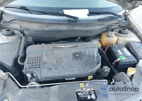 2005 Chrysler Pacifica Touring z USA, uszkodzony, nr VIN 2C8GM68485R579165